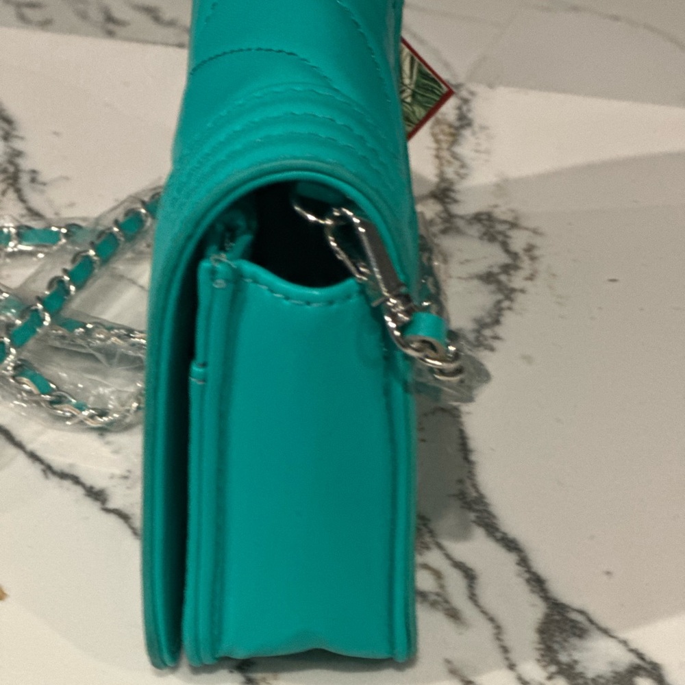 NWT Badgley Mischka Teal Crossbody – Retail $99 ✨ - Picture 6 of 15